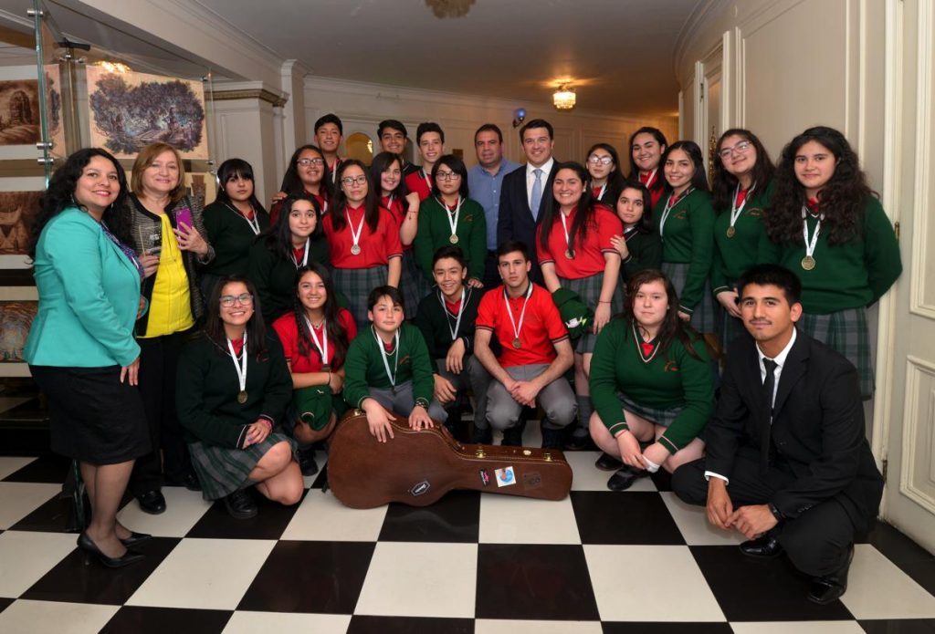 Gran final Del Colegio al Municipal